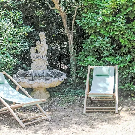 Font Mourier By Interhome *