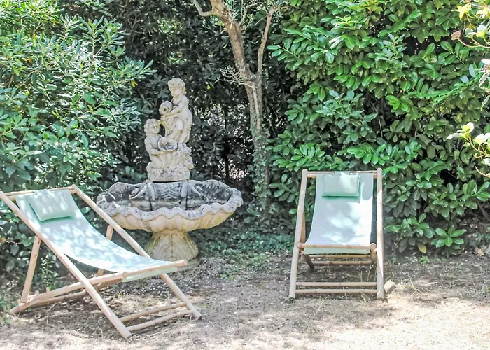 Font Mourier By Interhome *